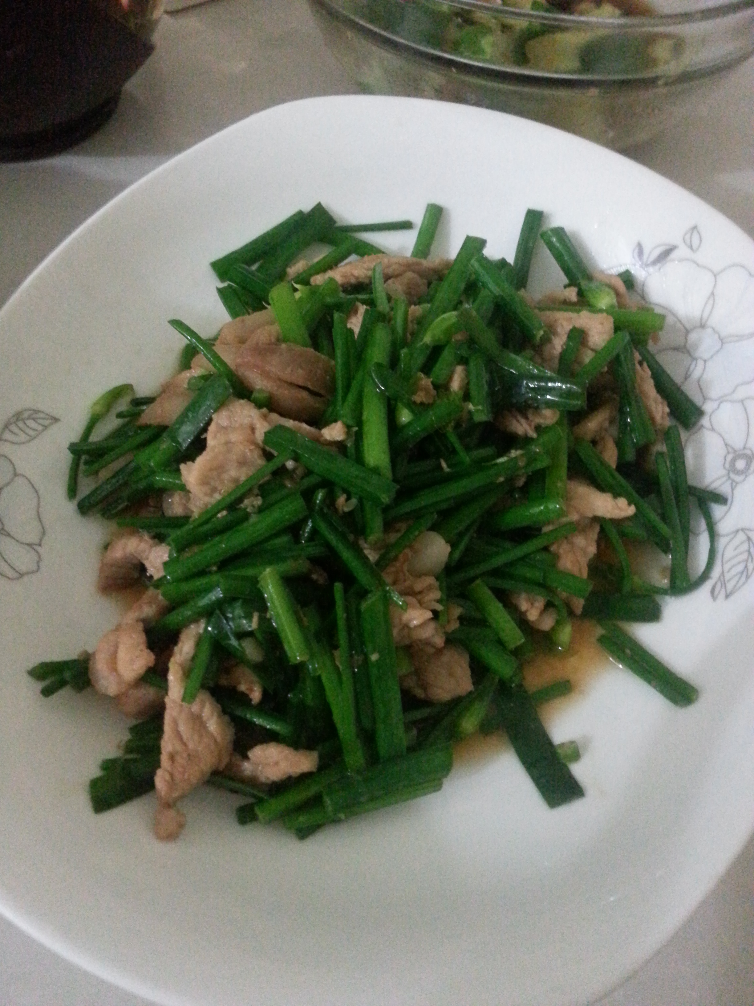 韭菜苔炒肉丝