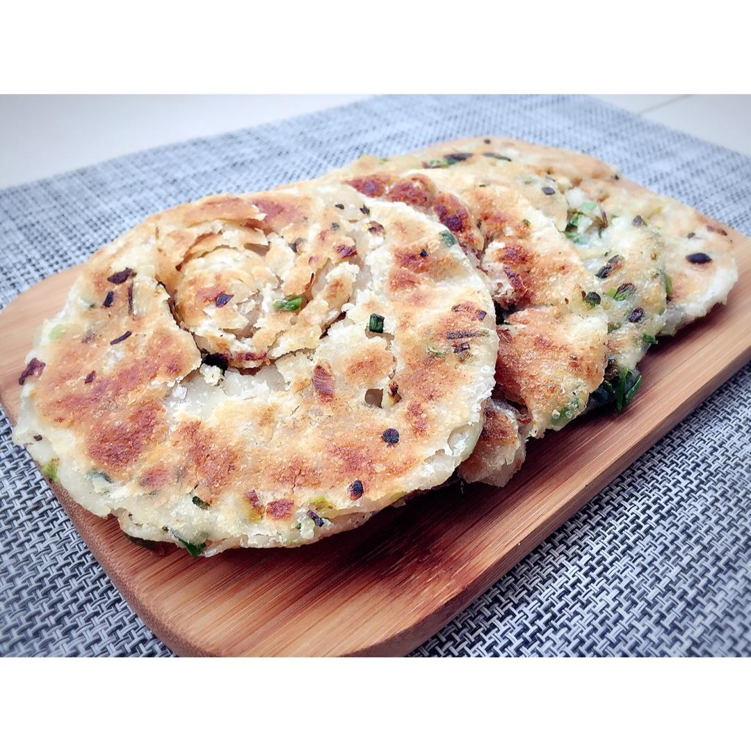 手抓饼/葱抓饼 Taiwan Style Pancakes