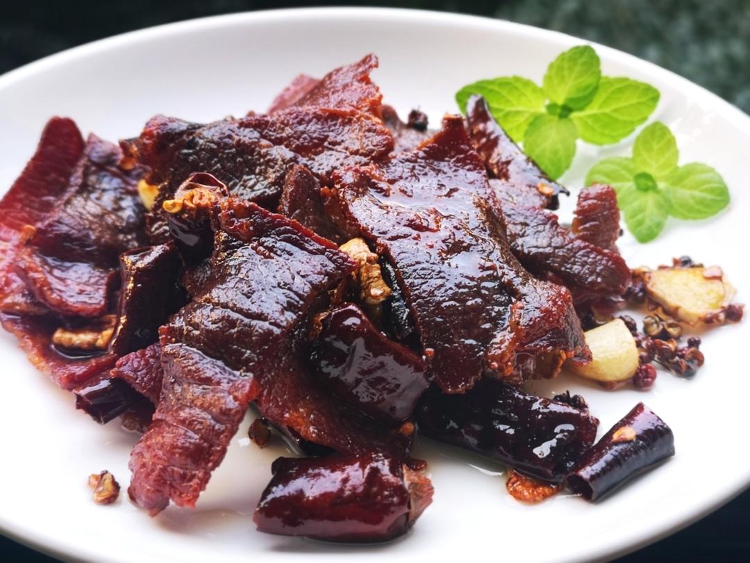 油淋干巴（腊牛肉）