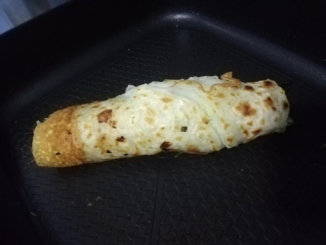 鸡蛋卷饼（路边摊复制版）