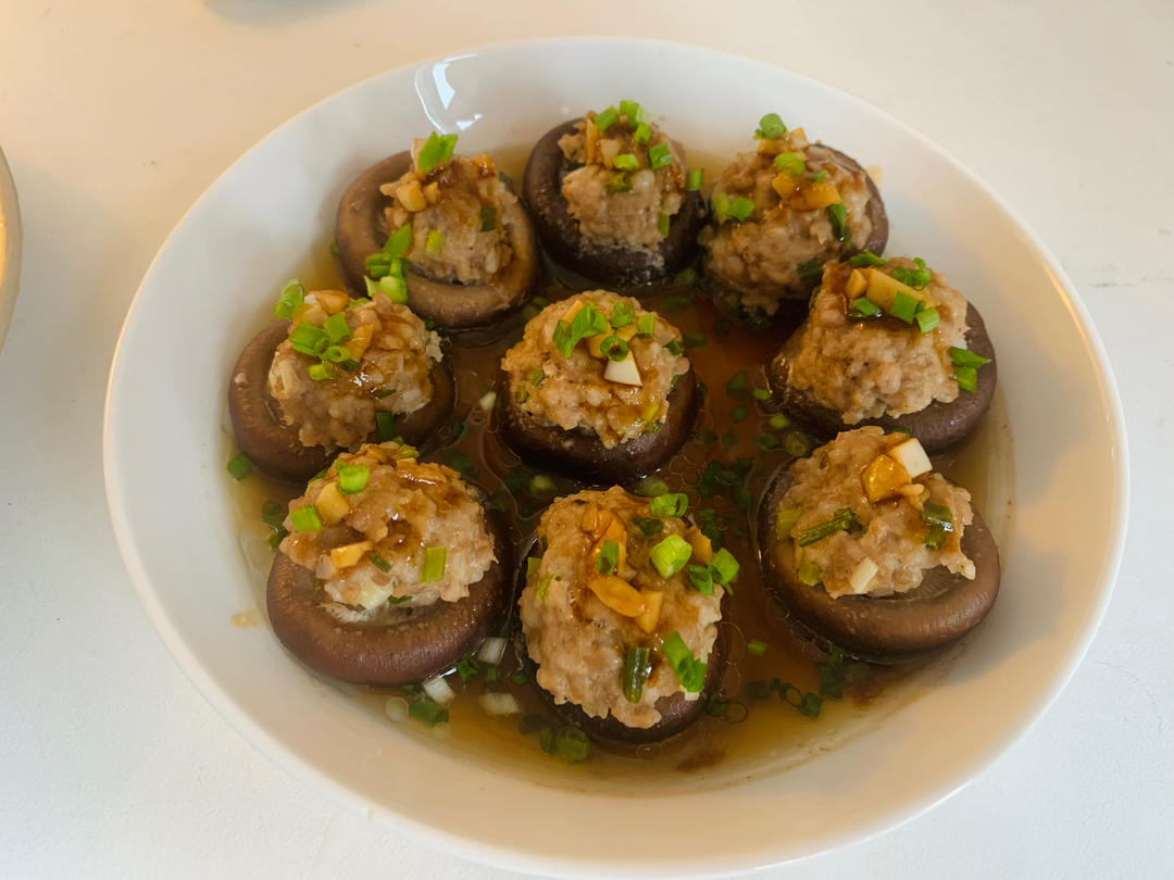 香菇肉馅盏