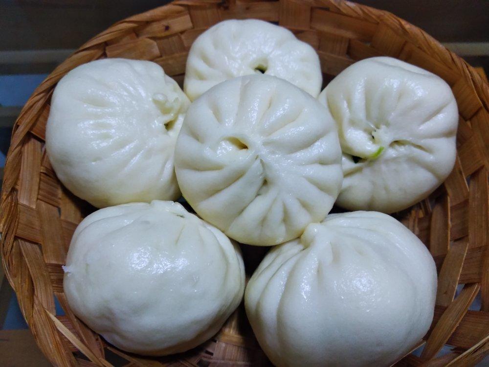 冬笋香菇菜包