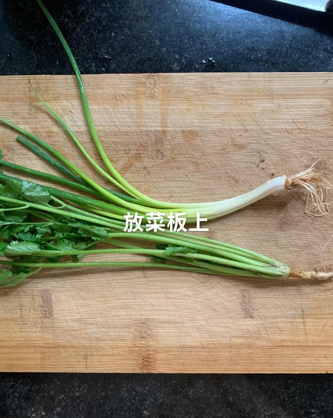 麻辣孜然豆腐皮的做法 步骤10