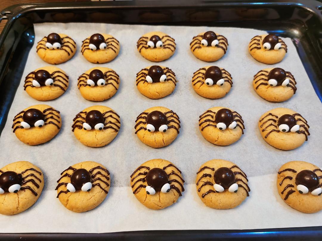 小美万圣节大眼仔蜘蛛饼干（桃酥、椒盐桃酥）