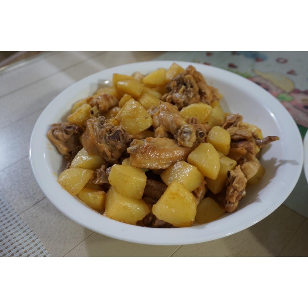 鲜香味浓土豆烧鸡（还是焖鸡？炒鸡？随便啦）