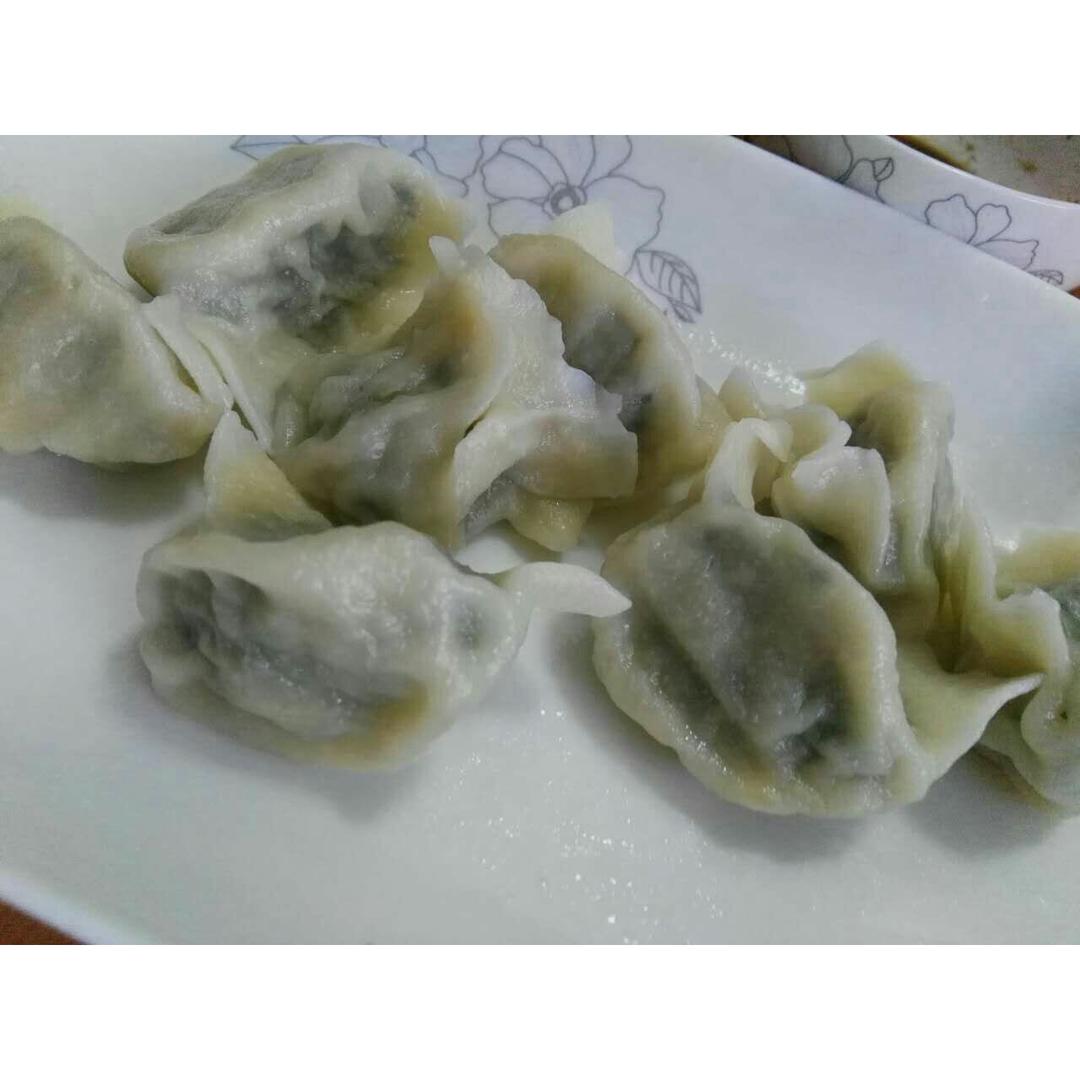 荠菜鲜肉饺子