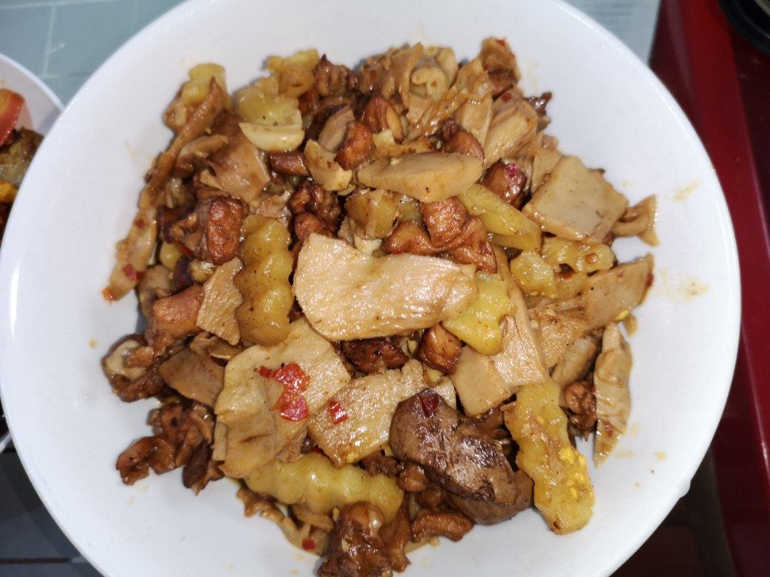 干笋黄焖鸡