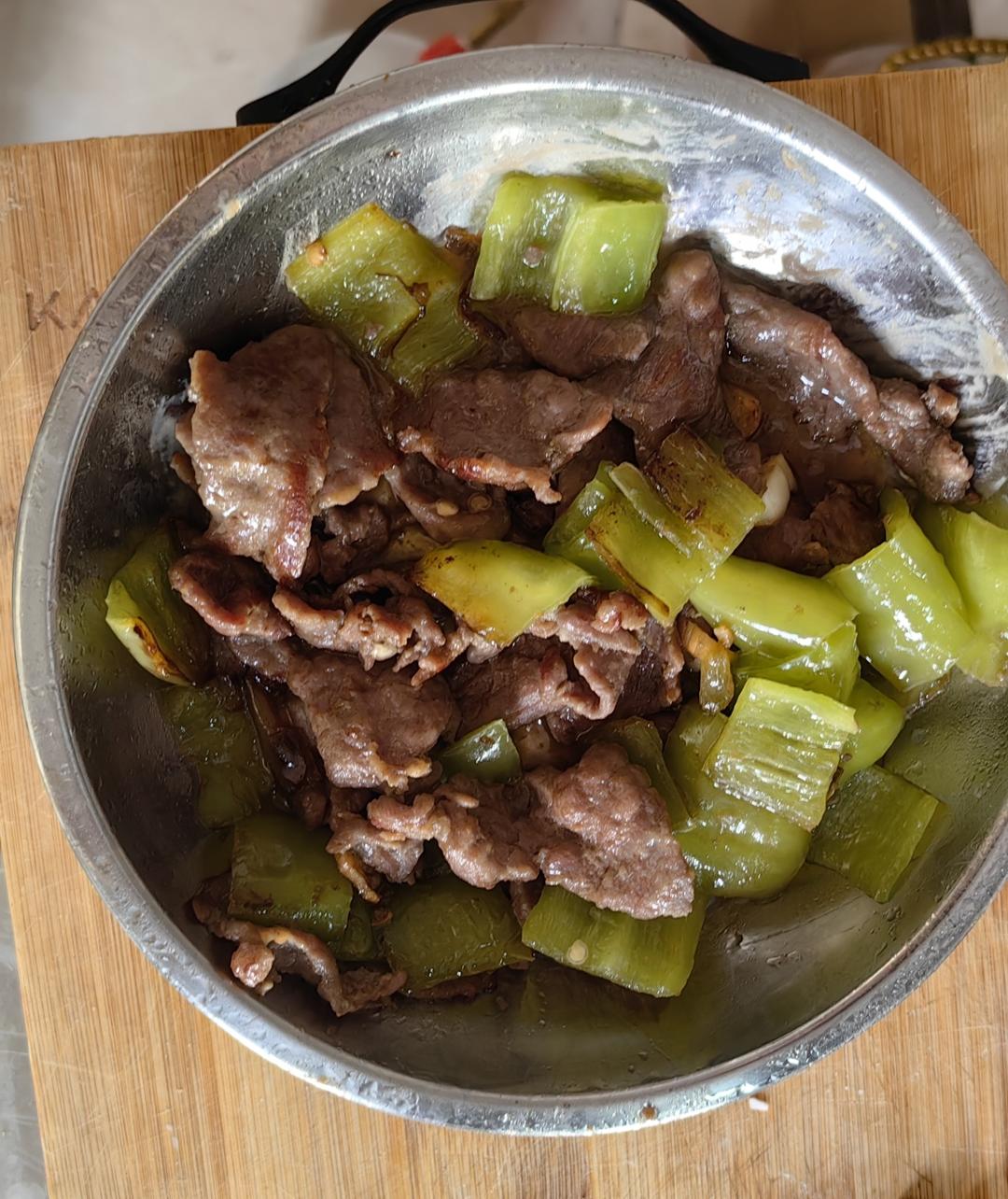青椒炒牛肉片