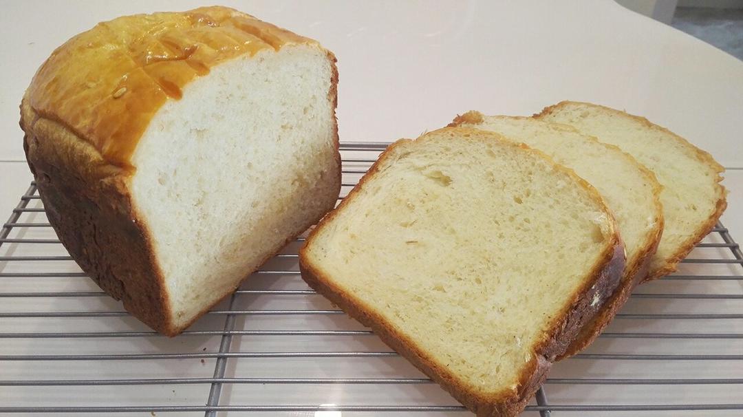 超级好吃的原味面包（面包机版）