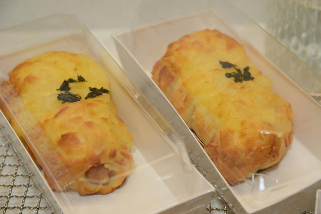 十三香风味香肠面包