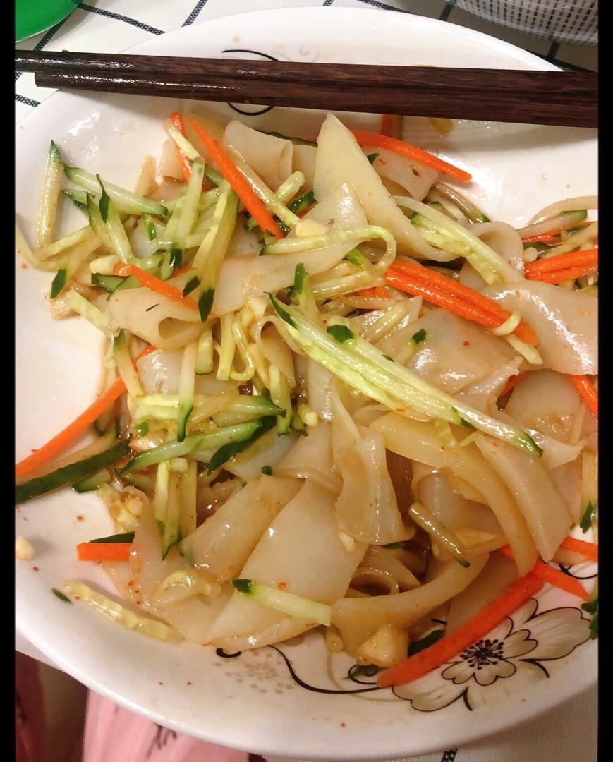 自制凉皮（不用洗面，简单快手，零失败）