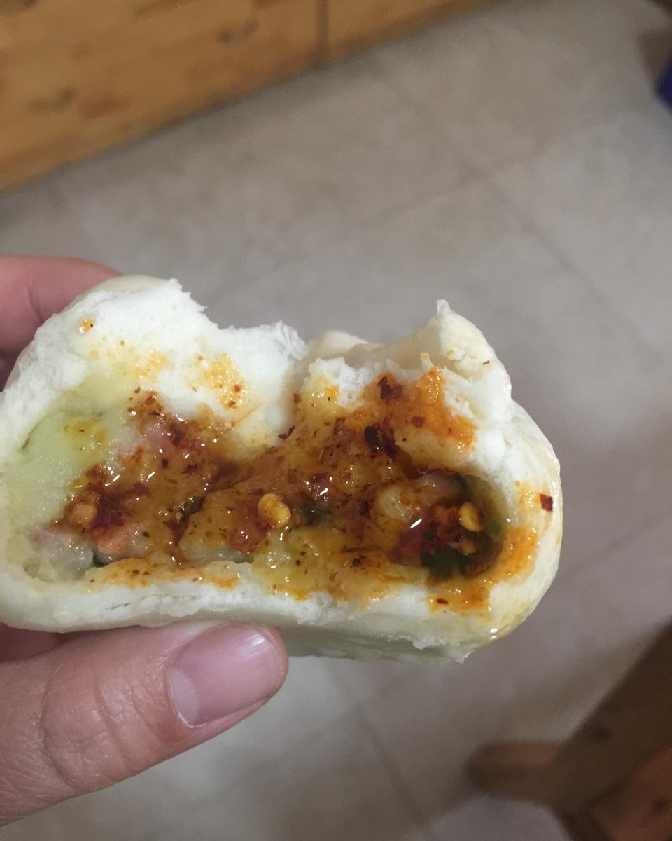 在藏区生活一年印象最深也是最爱的土豆包