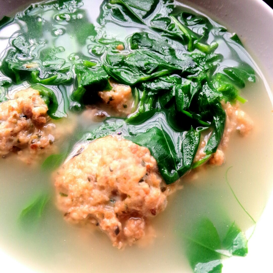 豌豆尖肉丸汤