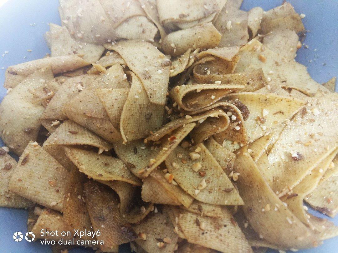 馋嘴小食| 自制麻辣豆皮