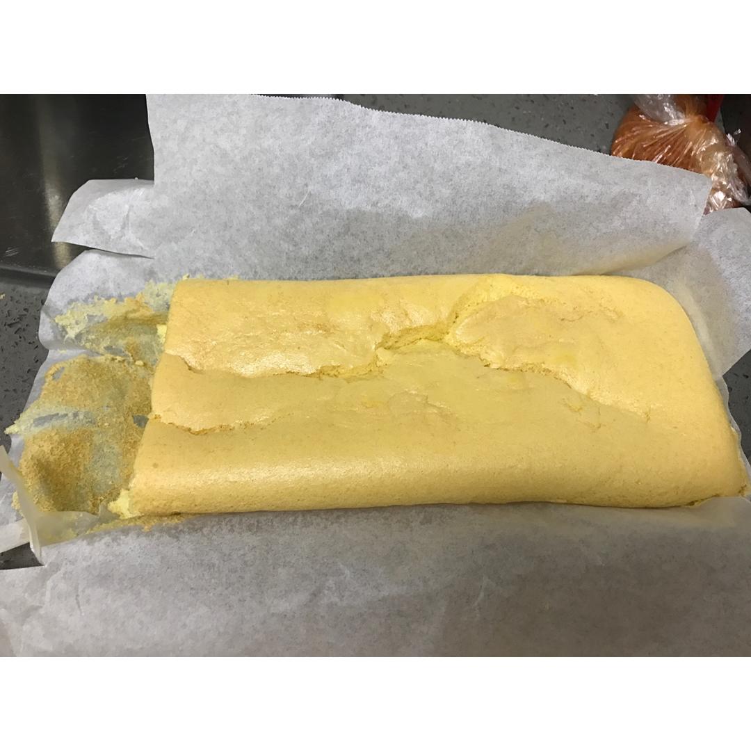 戚风柔软蛋糕( 新手一看就会:)