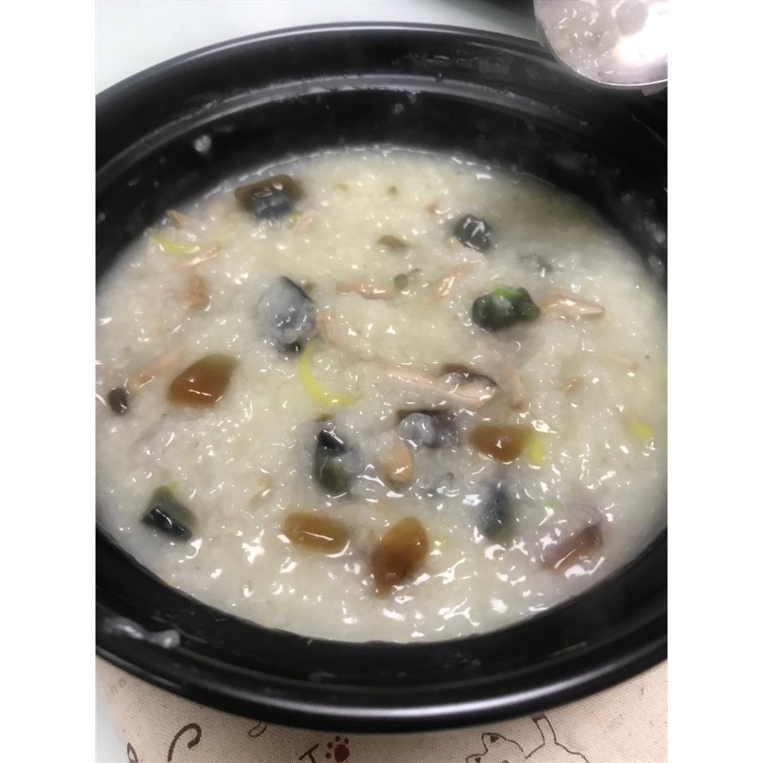 十五分钟快手之香滑皮蛋瘦肉粥(附五分钟电饭煲电压力锅更快捷方法)