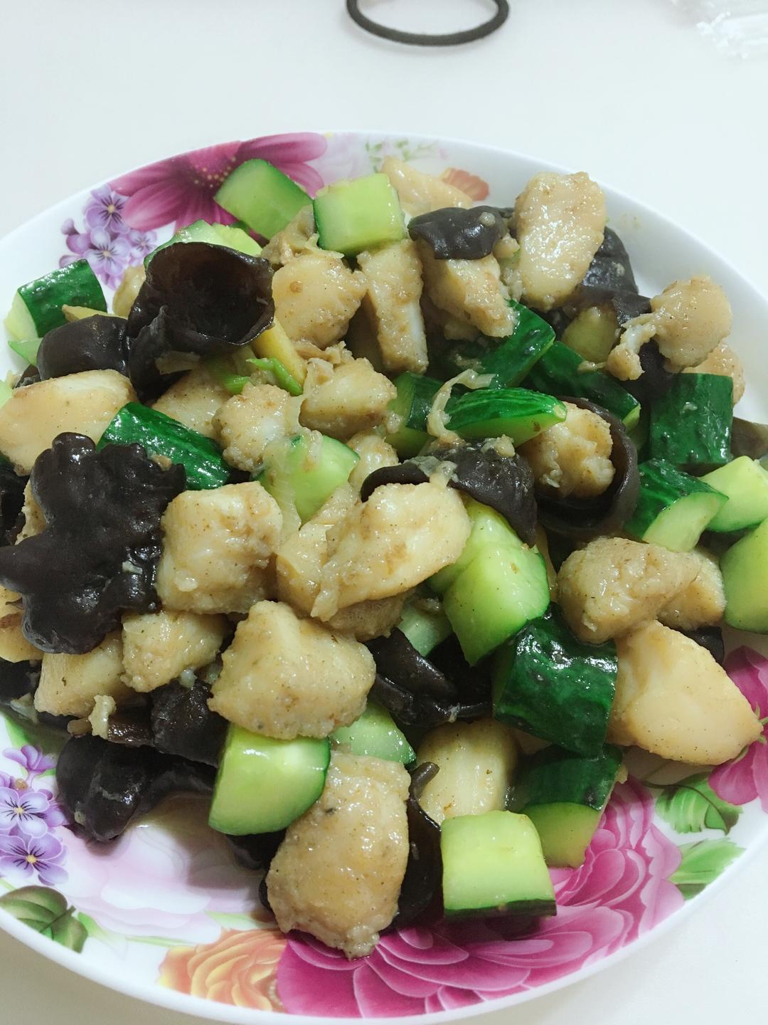 黄瓜龙利鱼的做法