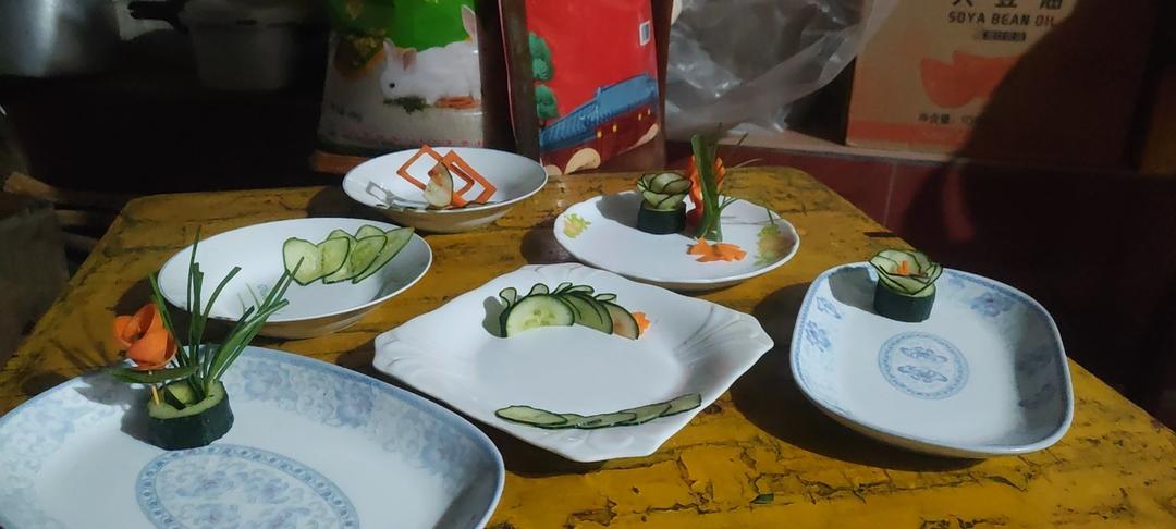 万能黄瓜摆盘和装饰合集一（一共40款，更多的请移步合集二）（均附详细制作过程）