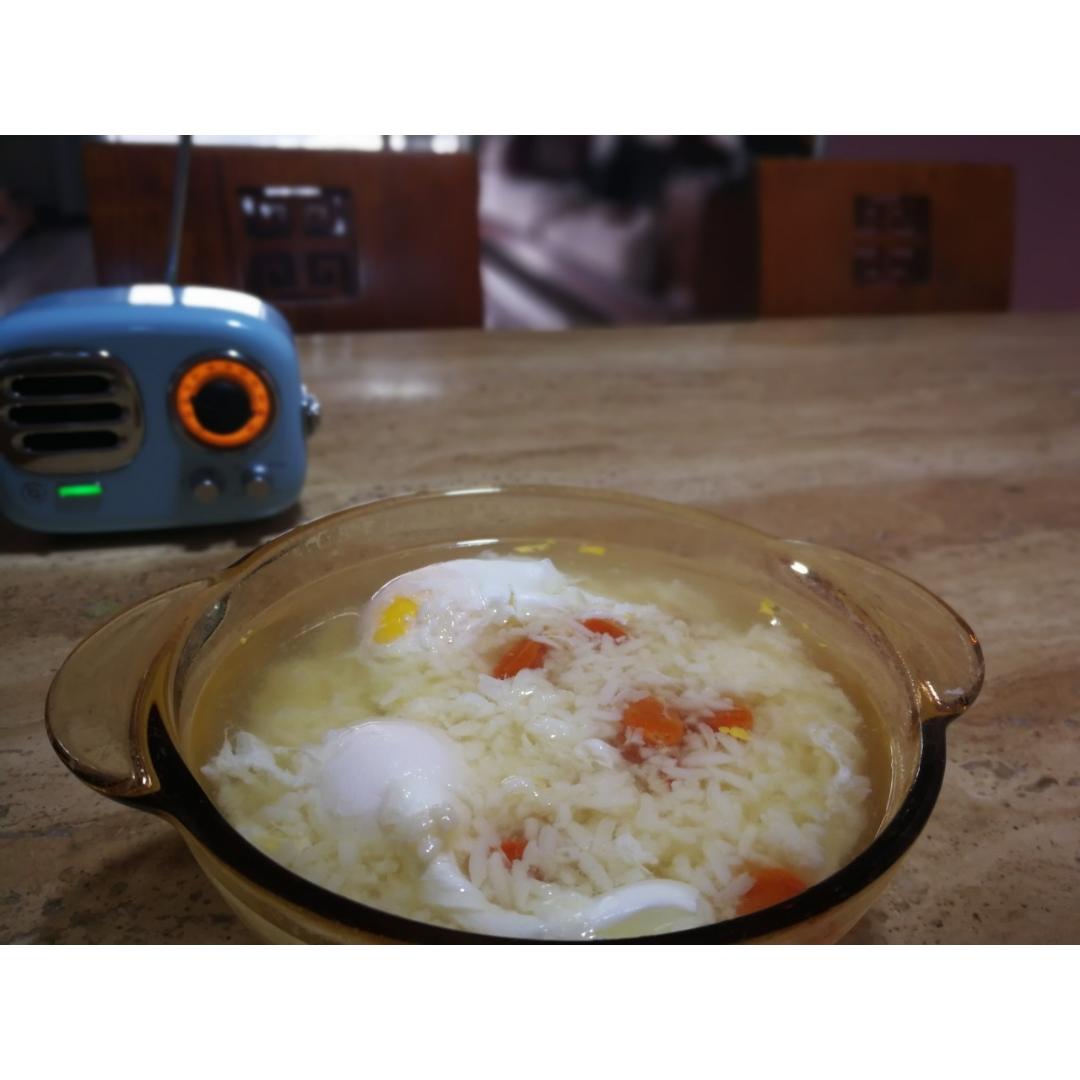 枸杞酒酿水抱蛋