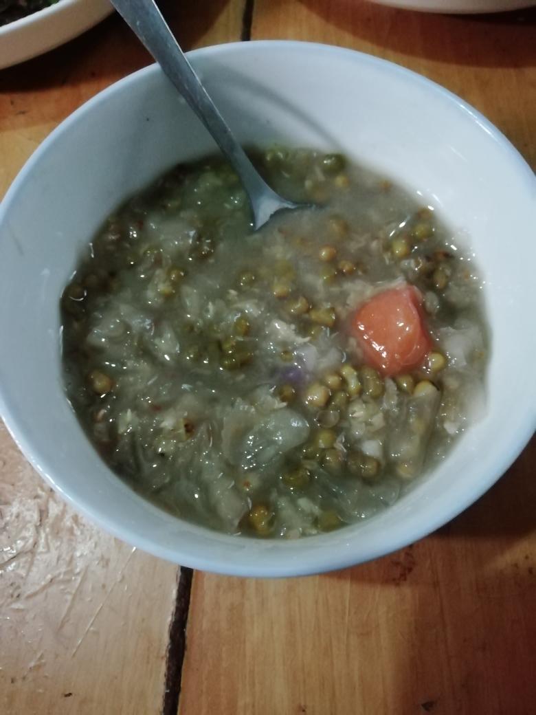 银耳绿豆冰粥（清爽）