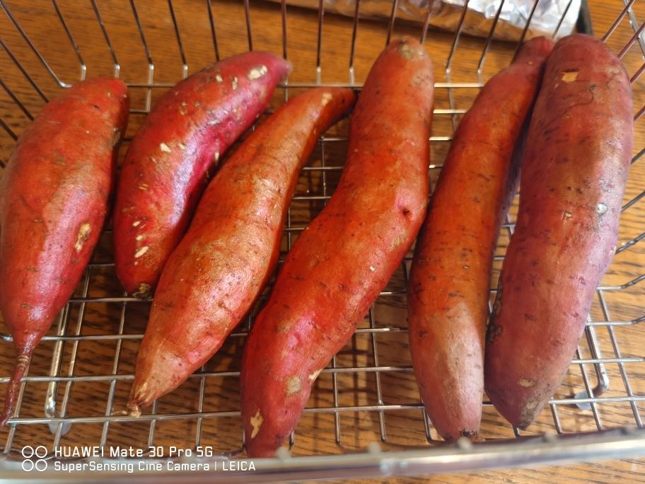 超好吃简单的烤箱烤地瓜