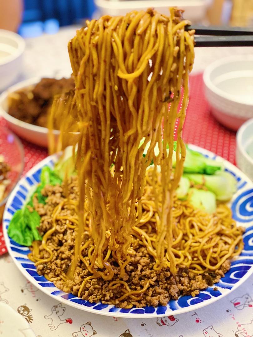 【担担面】四川担担面正宗做法，非常有料！
