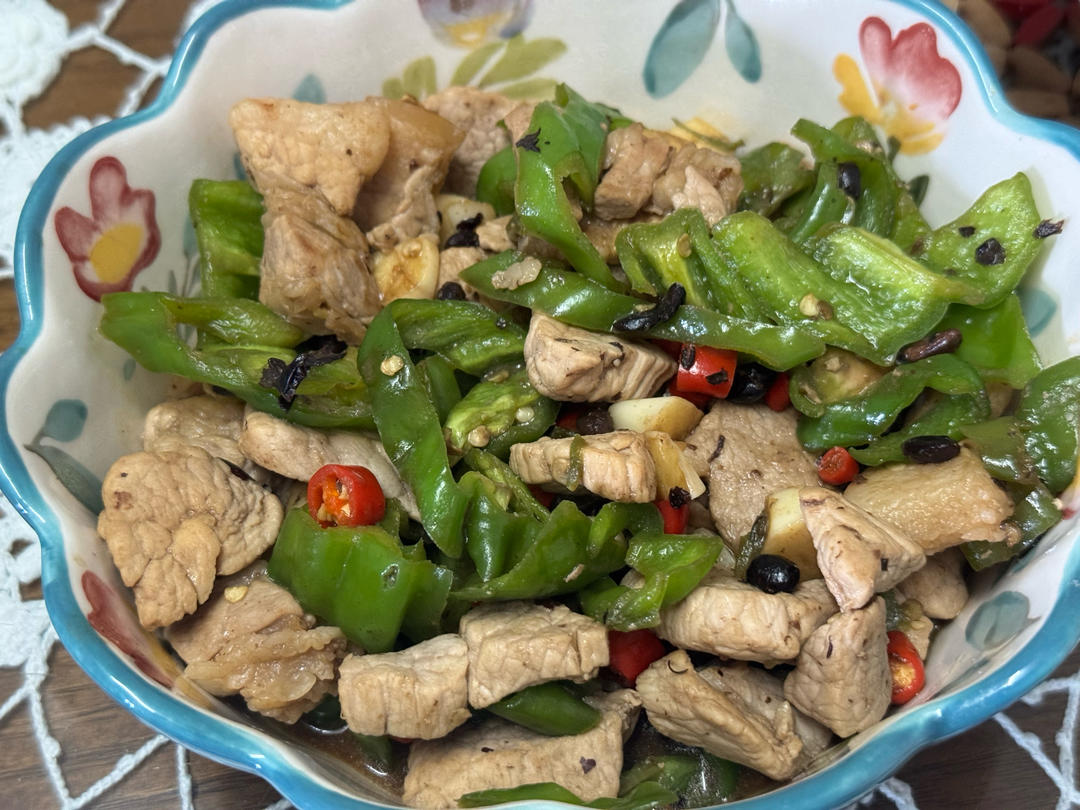 正宗辣椒炒肉