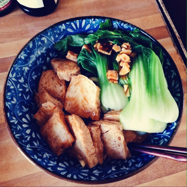 卤汁葱香冻豆腐