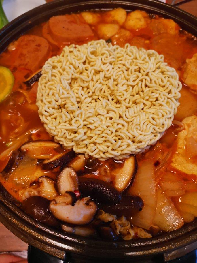 堂妈教你做部队火锅