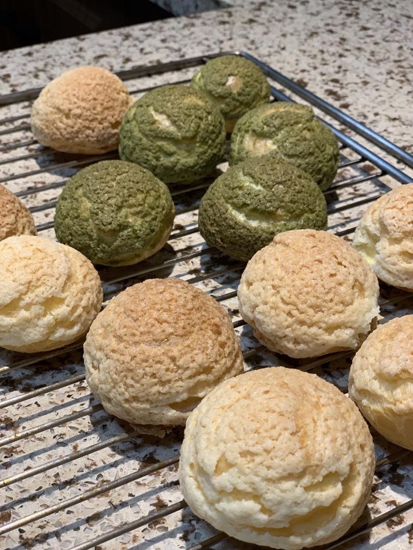 巧克力酥皮泡芙