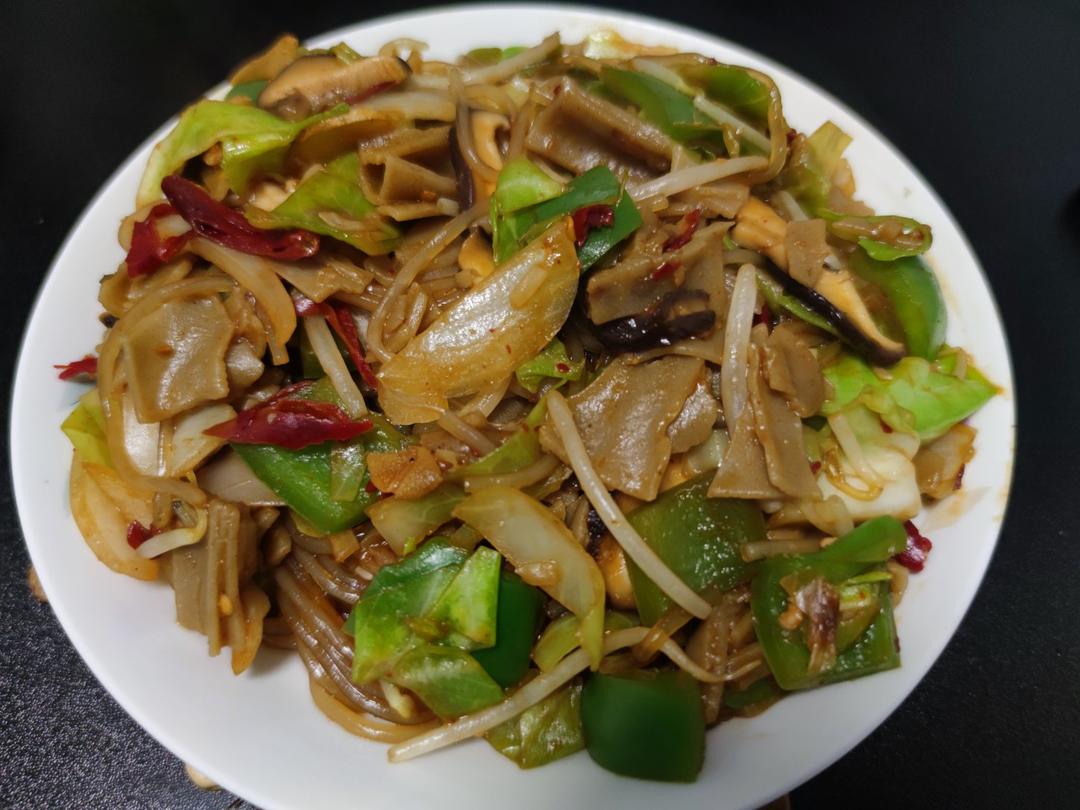 圆白菜炒粉条