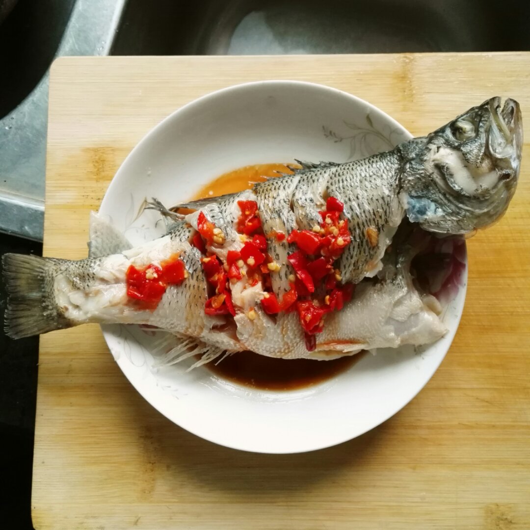 清蒸鲈鱼