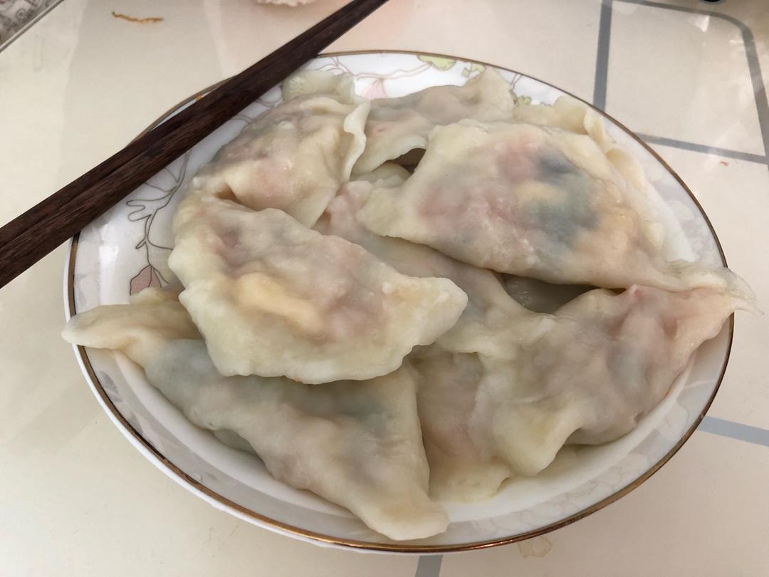 妈妈的胡萝卜素水饺