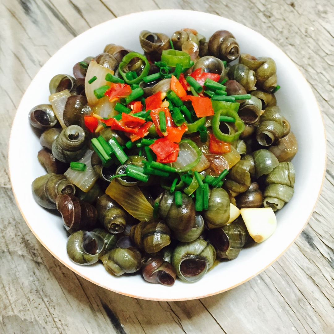 于                          2016-08-11 15:30:40赞红汤丝螺丝螺,姜