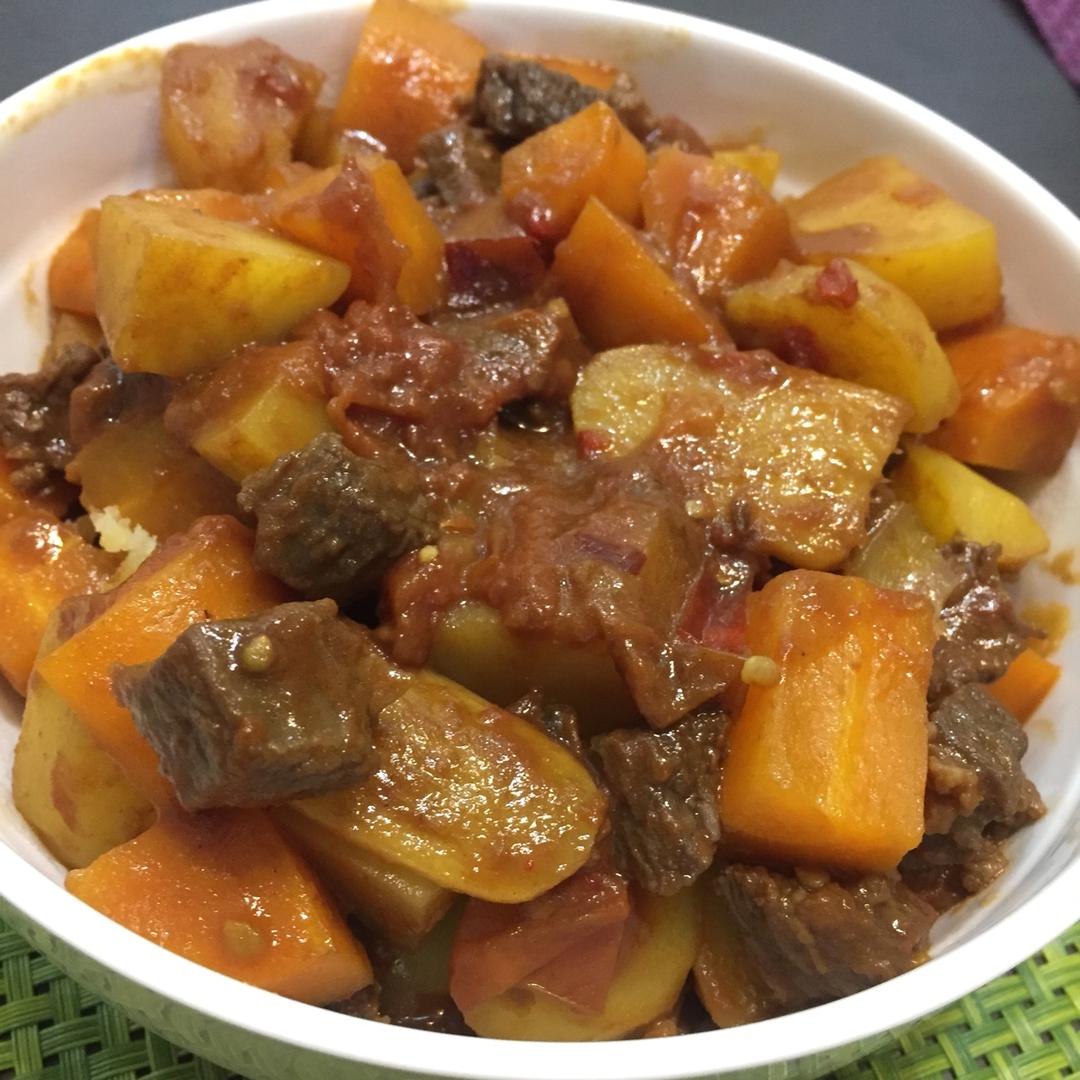 番茄土豆炖牛腩