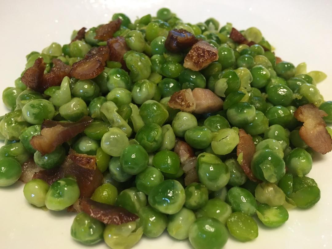 腊肉炒豌豆