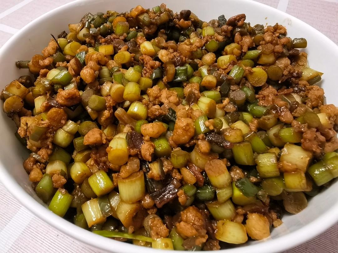 下饭菜～蒜苔肉末