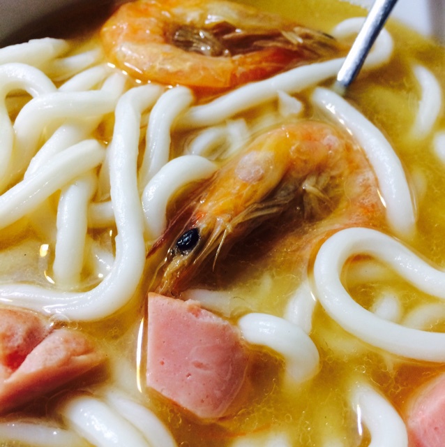 柾果果做的海鲜乌冬面