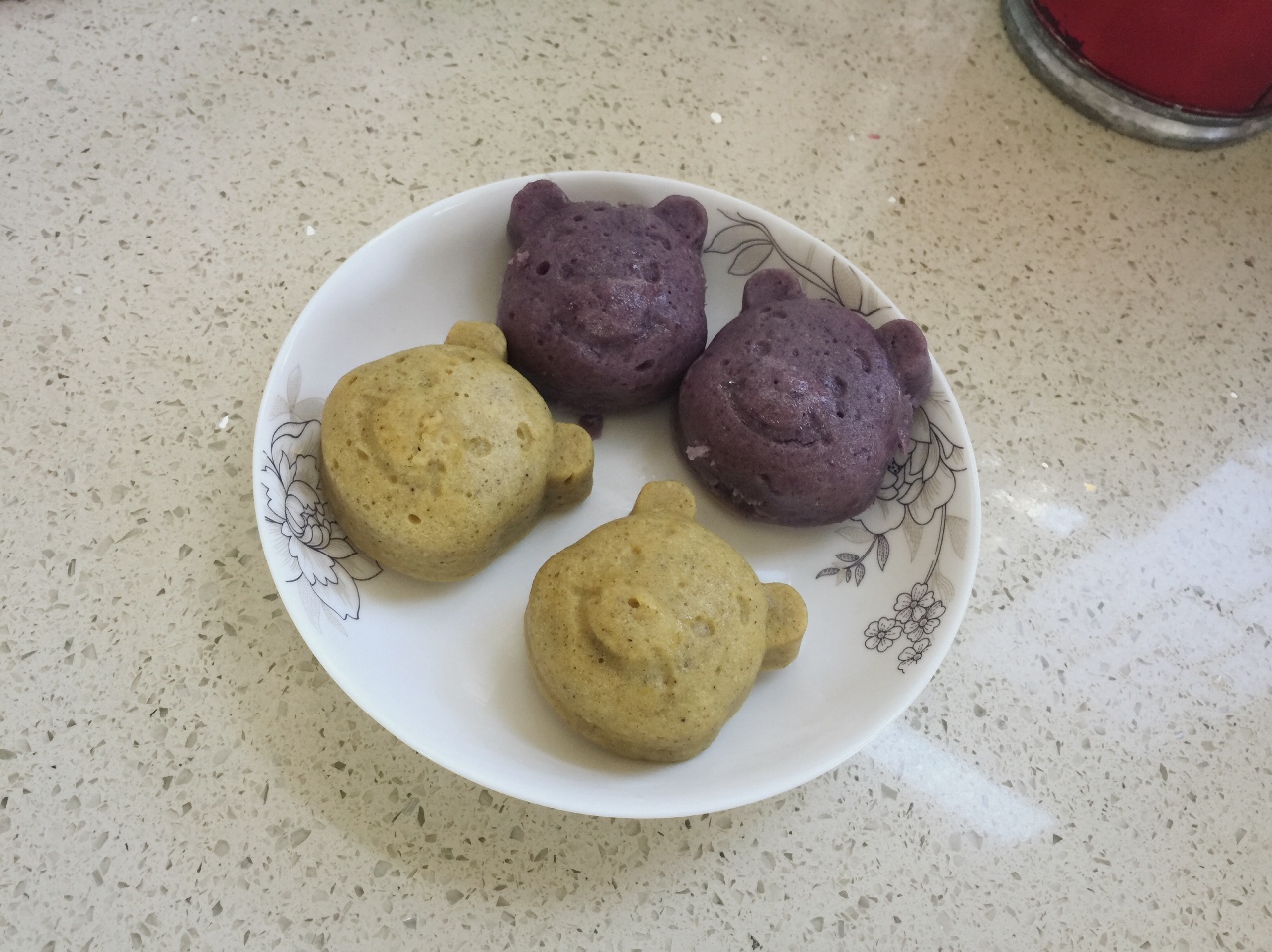 蒸出好吃的宝宝点心--紫薯牛奶米糕