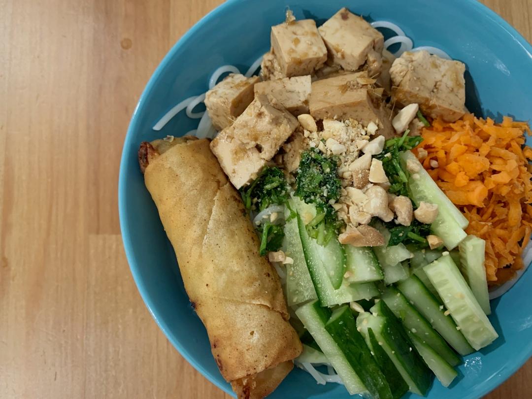 越南凉拌米粉沙拉