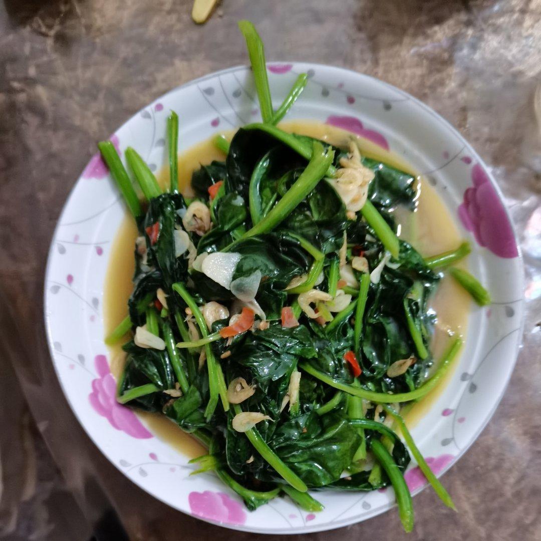 蒜蓉炒菠菜