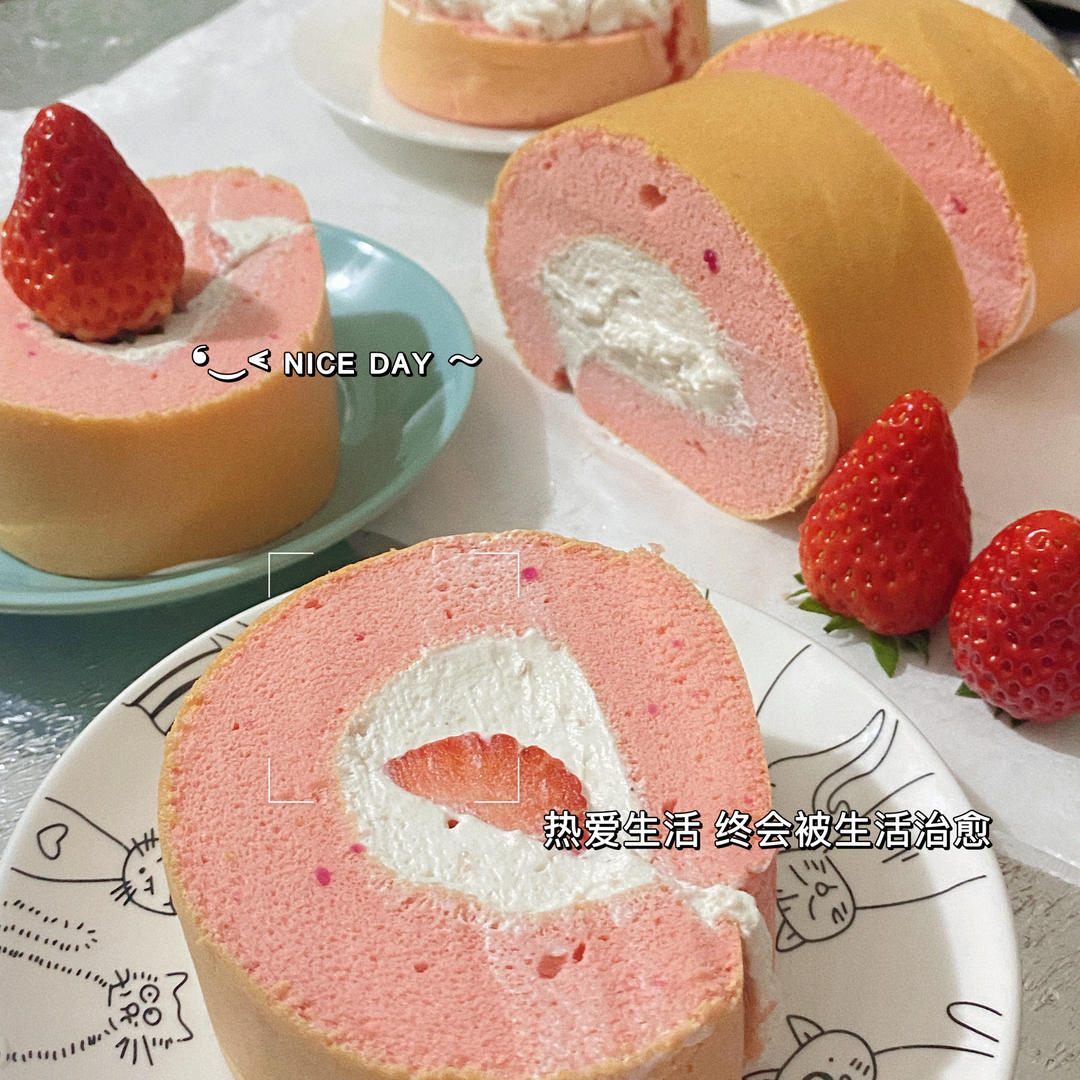 太小清新啦｜快来安排上冬日里的草莓小蛋糕