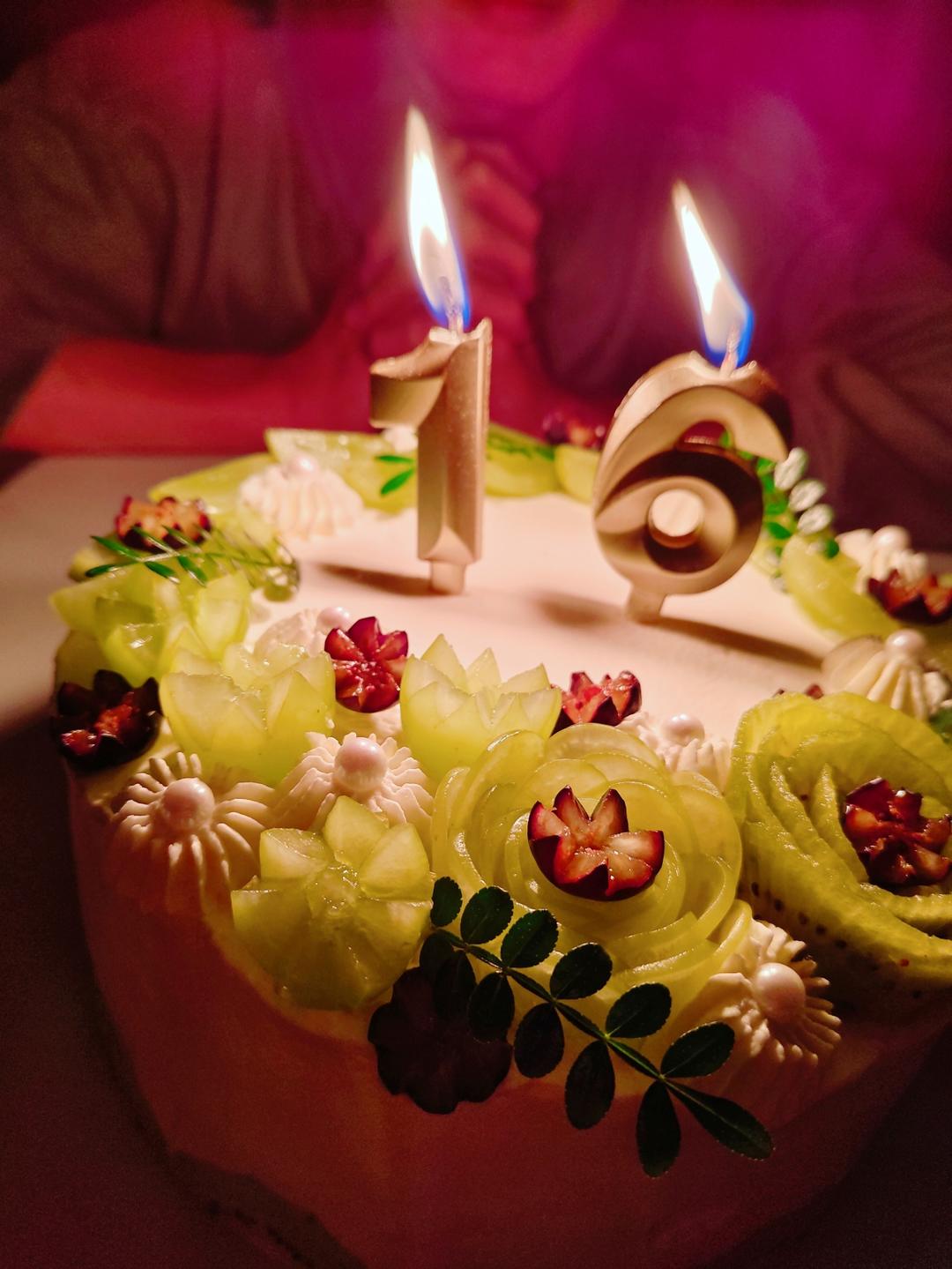 八寸淋面水果蛋糕