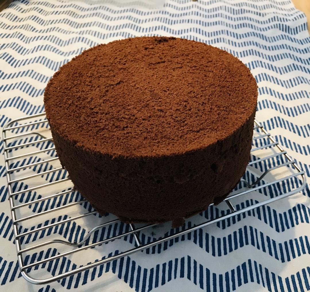 《Tinrry+》香蕉巧克力戚风裸蛋糕（6寸）~浓郁巧克力，香甜软糯的香蕉果肉~