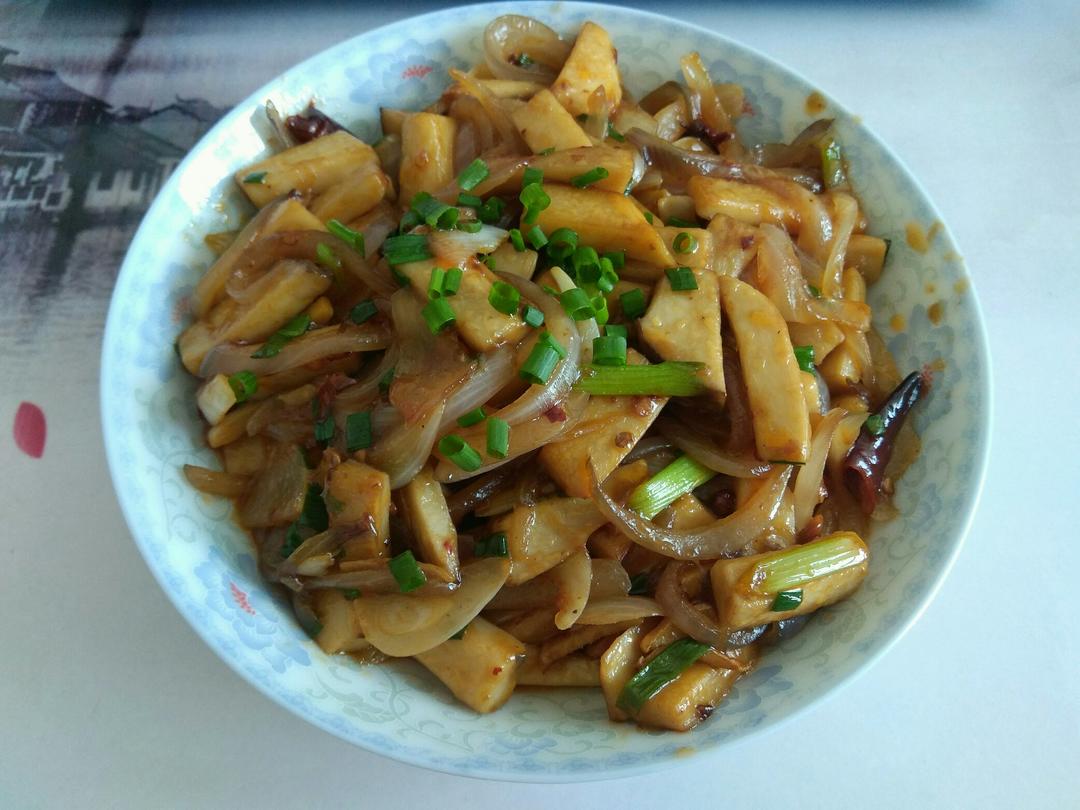 洋葱遇到杏鲍菇