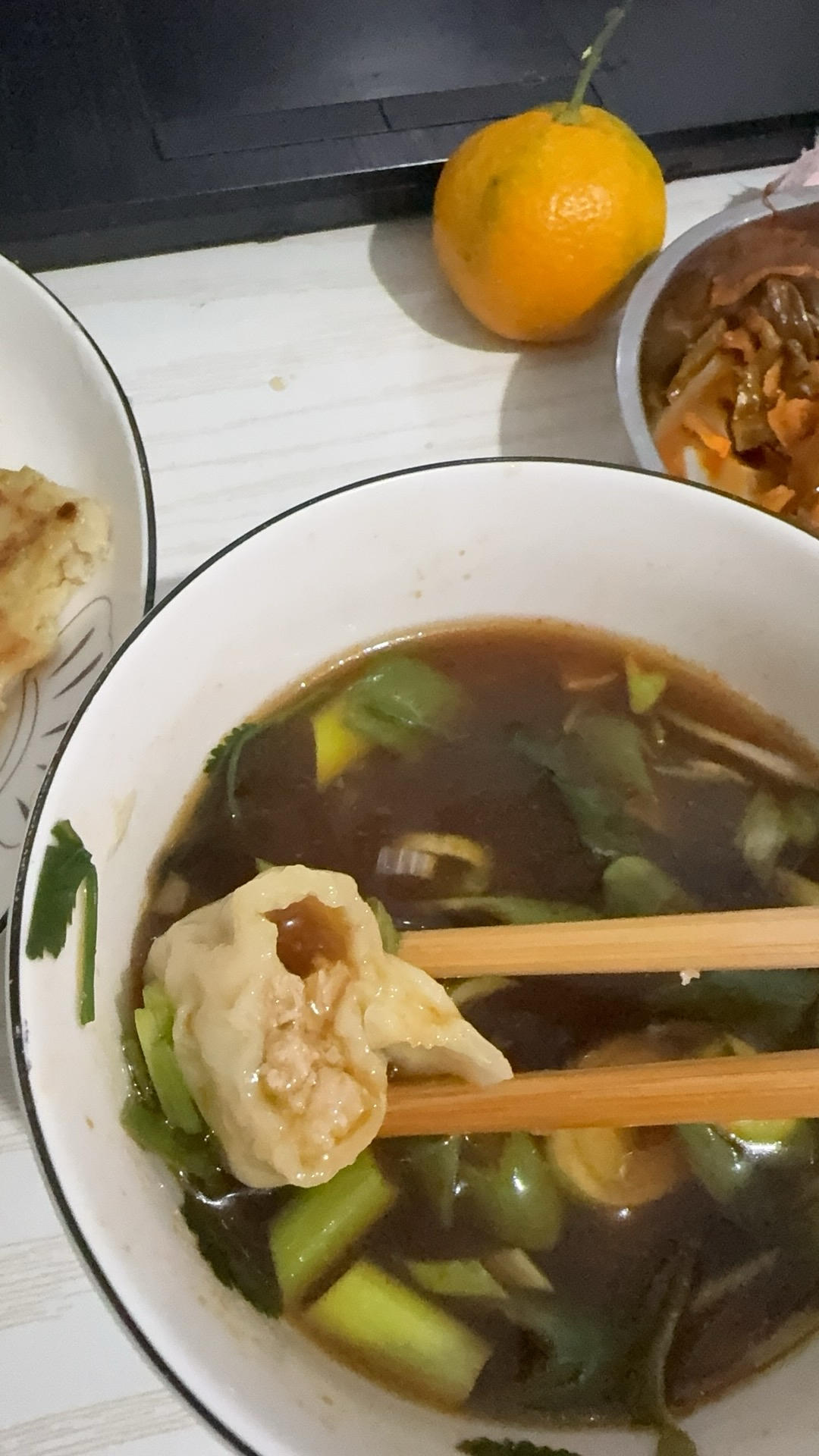 经典芹菜猪肉馅(不是经典我不发)