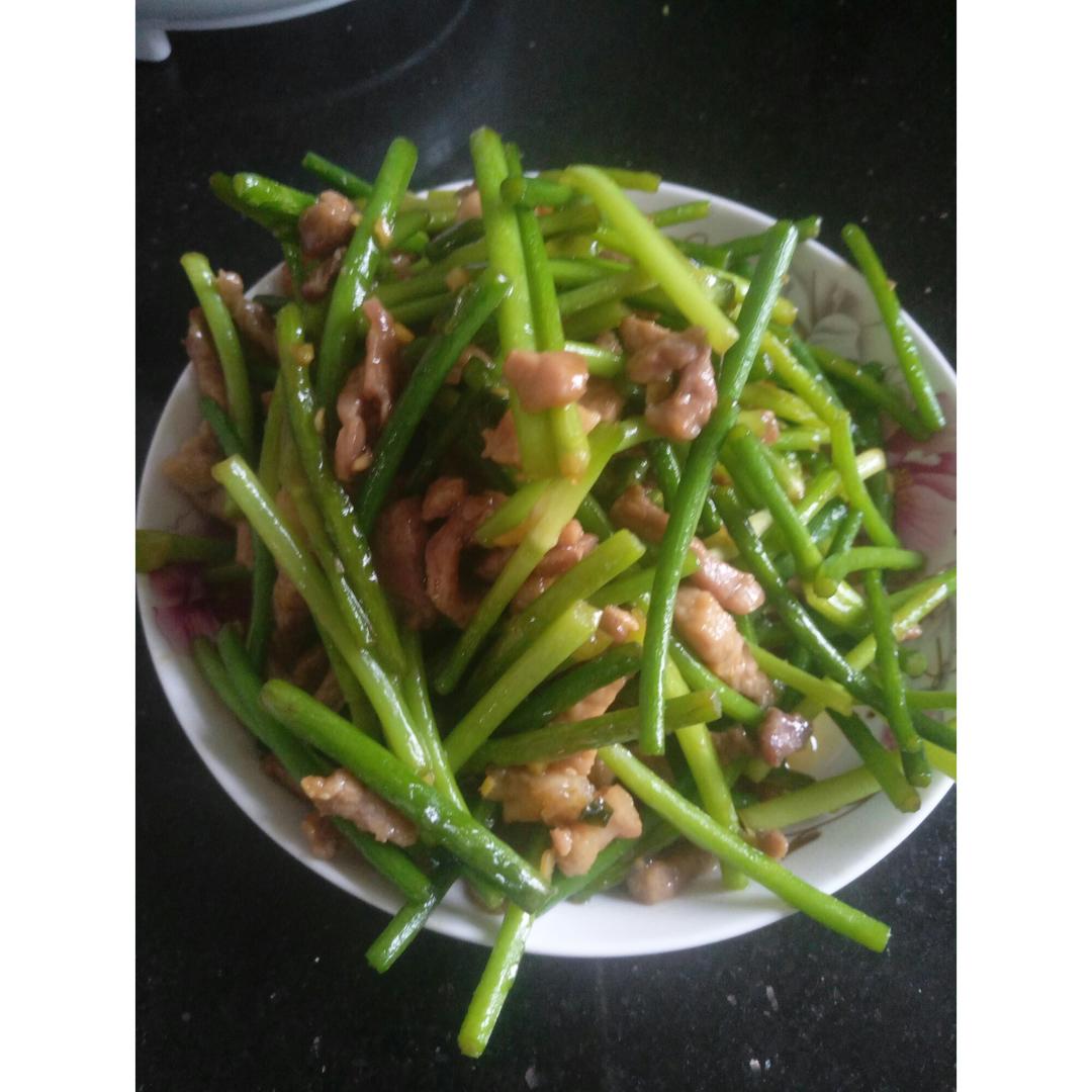 肉丝炒蒜苗