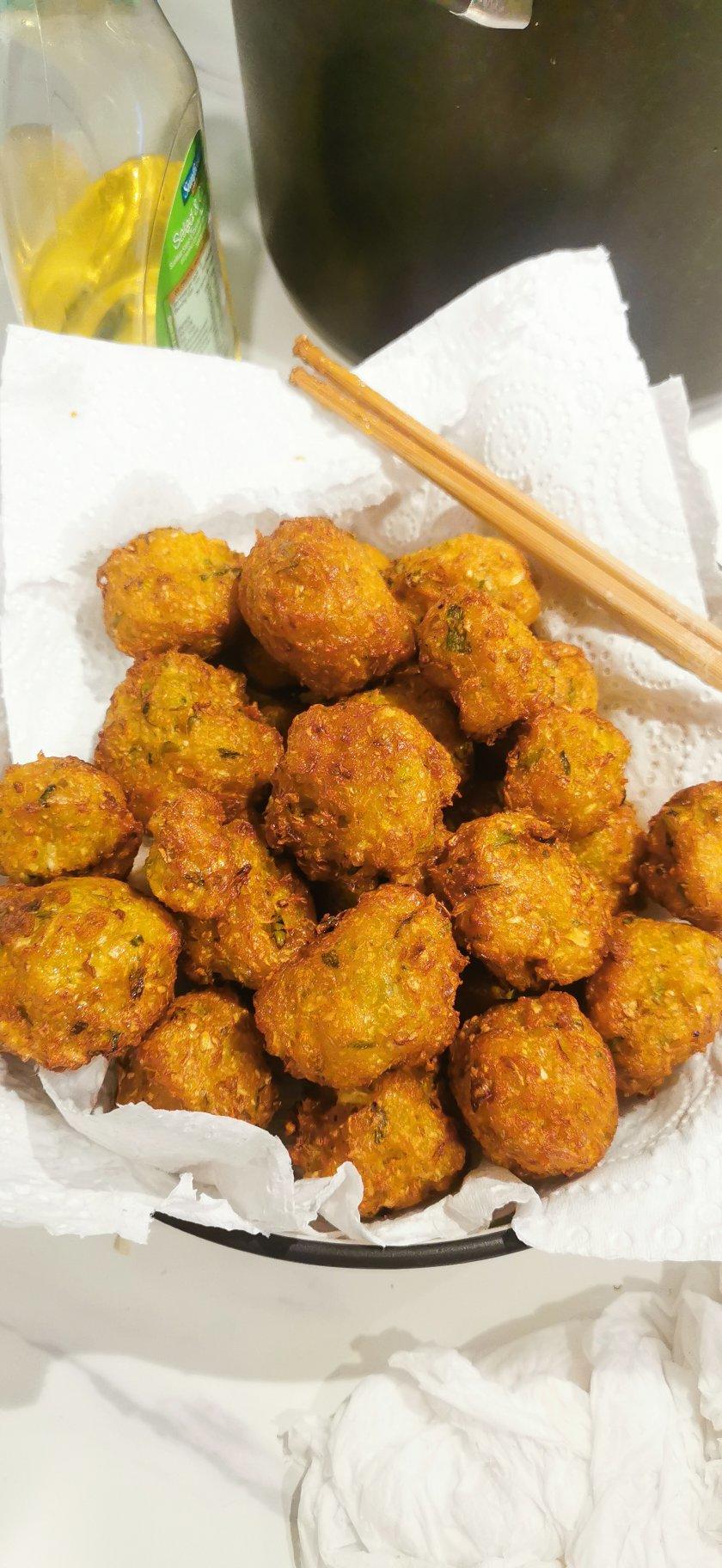 ezm做的炸萝卜丸子菜头丸