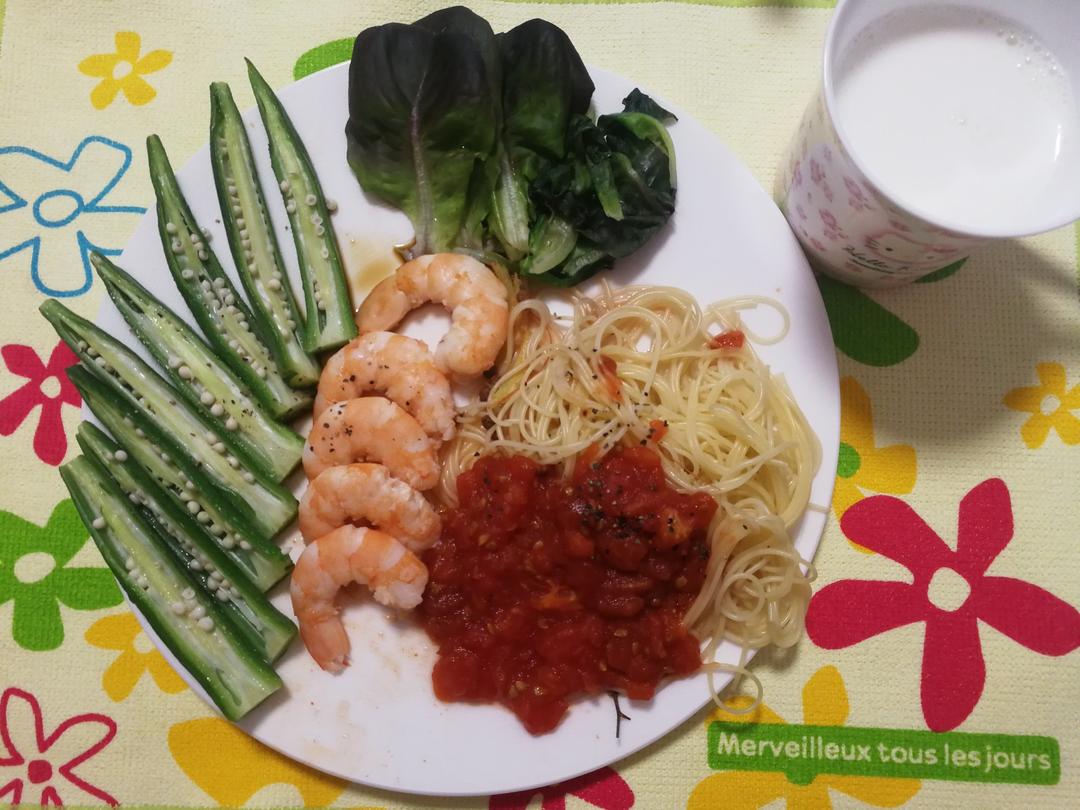 营养搭配早餐＊我的早餐＊面包、粥、意面、蒸蛋……作品里有我的很多天早餐供大家参考