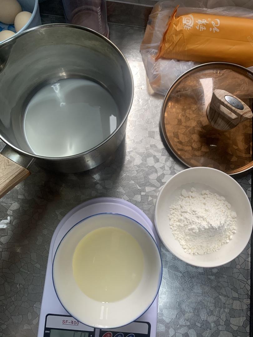 【视频食谱】原味基础蛋糕卷